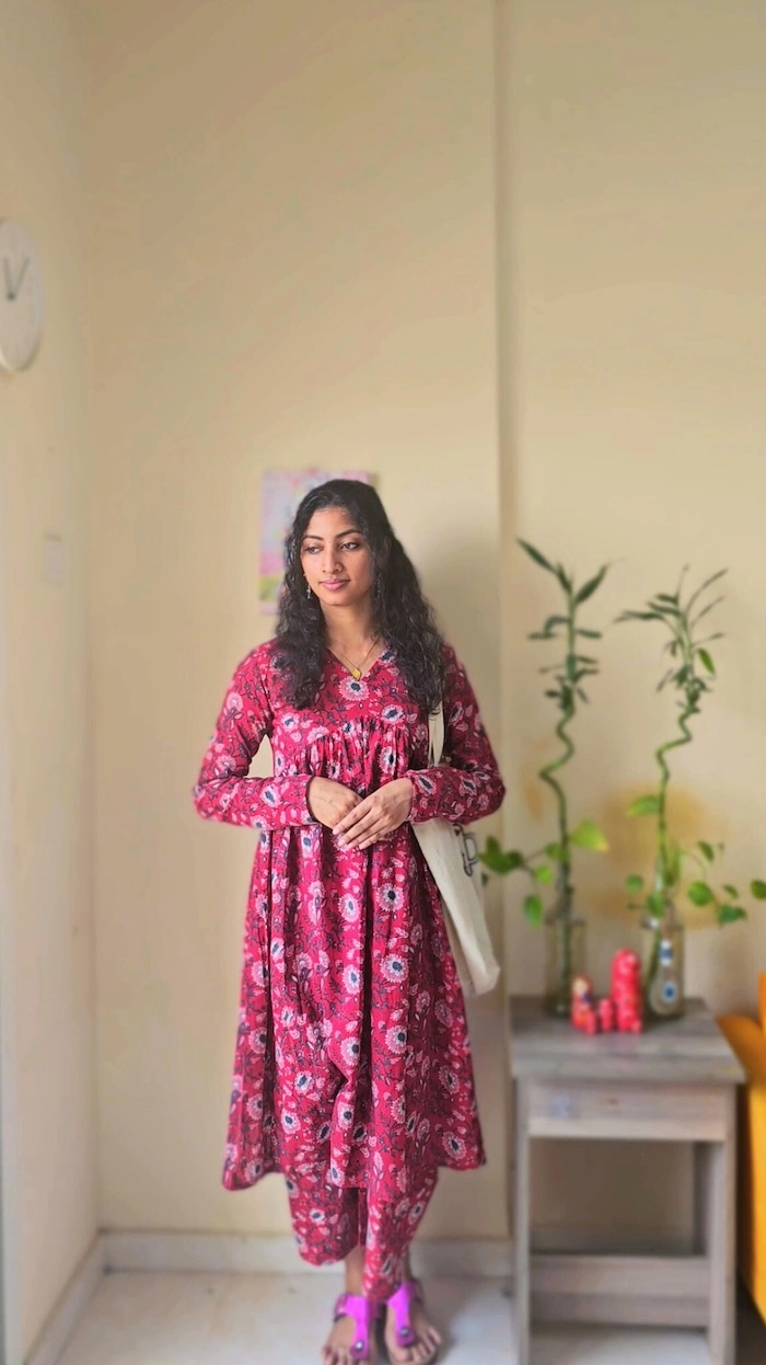 Aliya Cut Co-Ord Set – Red Floral Cotton Kurta & Pant Set