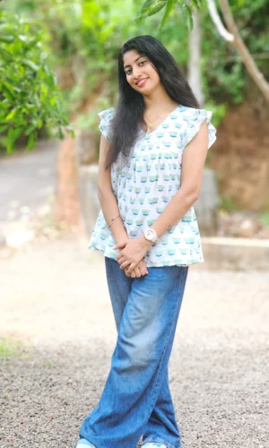 Cotton Lotus Print Short Top