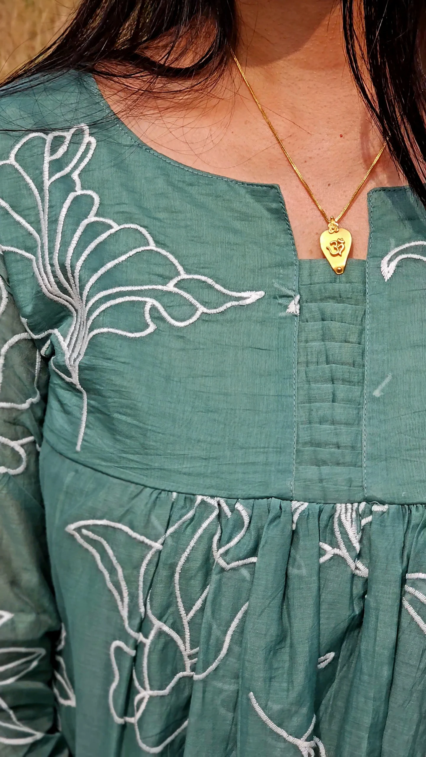Sea Green Mul Chanderi Floral Embroidery Kurti – Soft, Elegant & Breathable - Image 4
