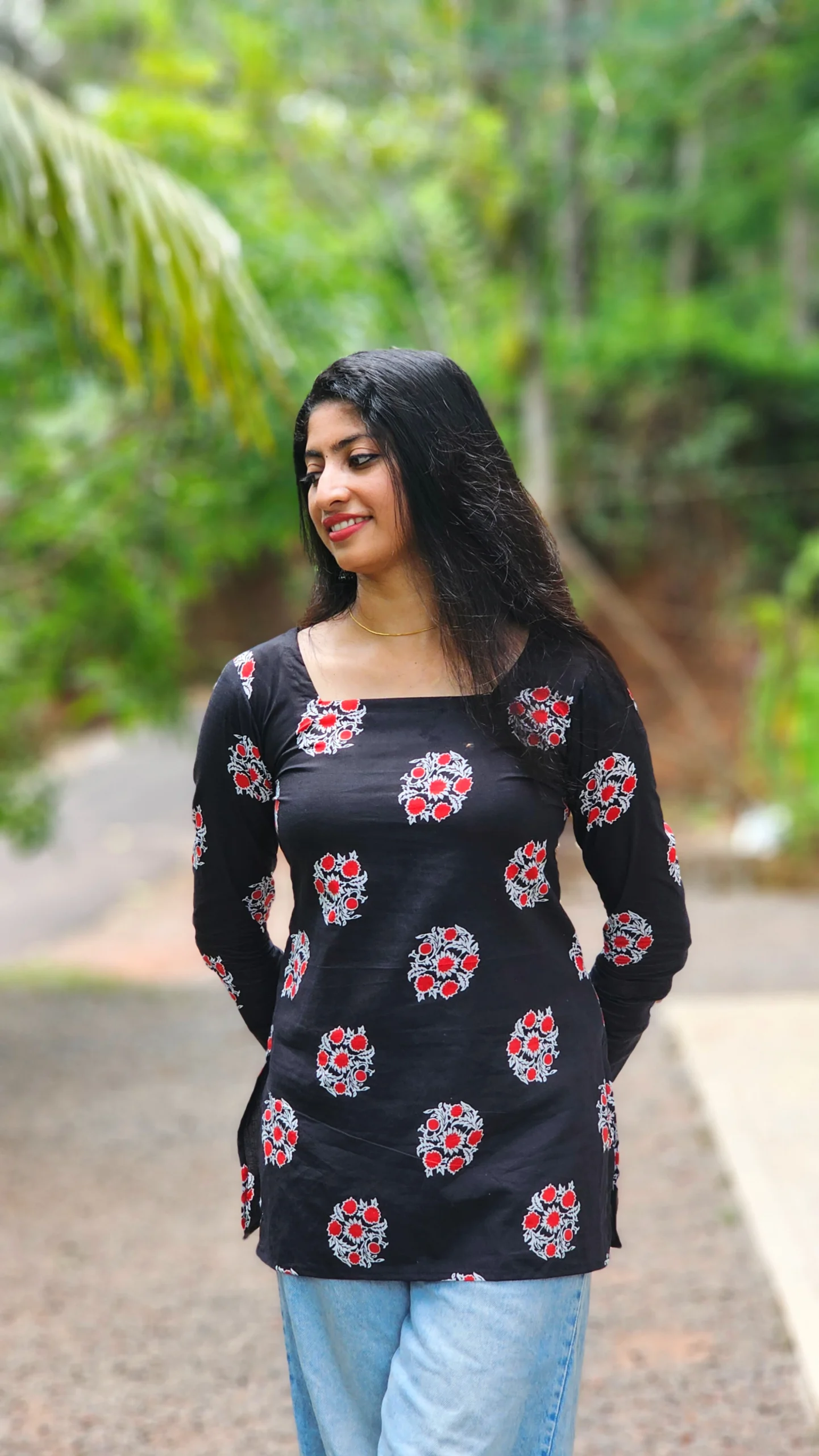 Black Cotton Red Floral Print Short Kurti - Image 4