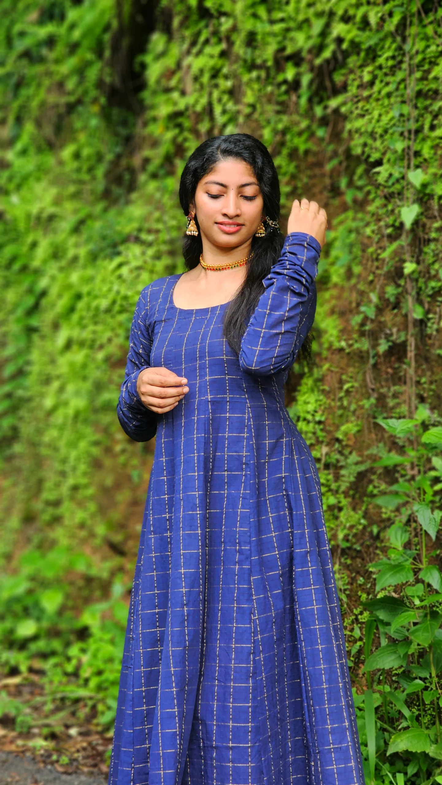 Navy Blue South Cotton Zari Checks Panel Cut Kurti - Image 5