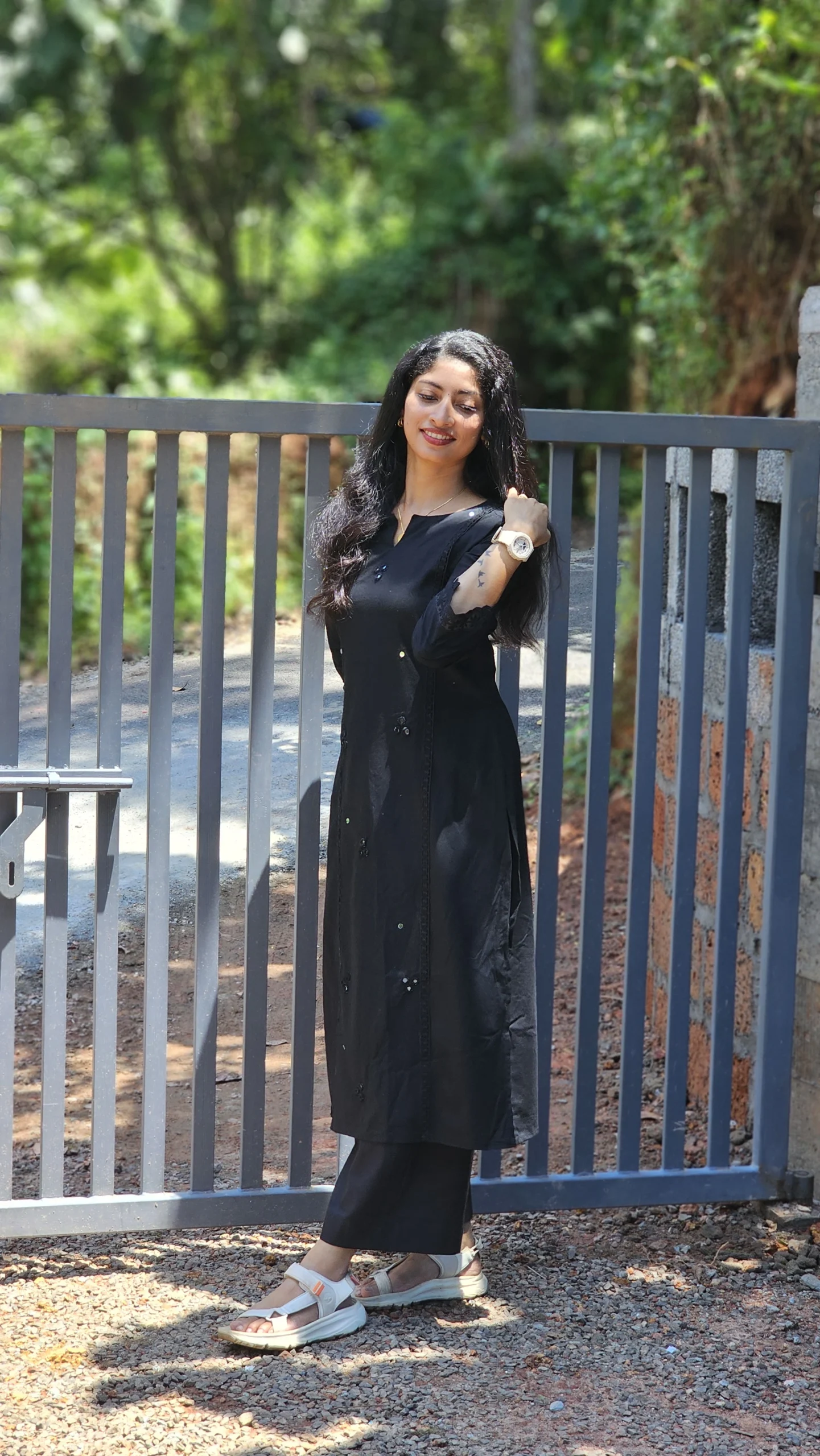 Black Cotton Kurti With Mirror Work - Image 2